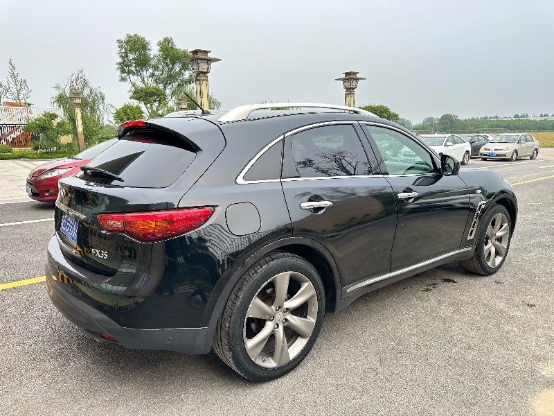 淄博12年英菲尼迪FX355