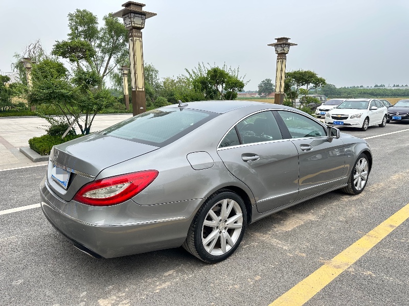 淄博12年奔驰CLS4