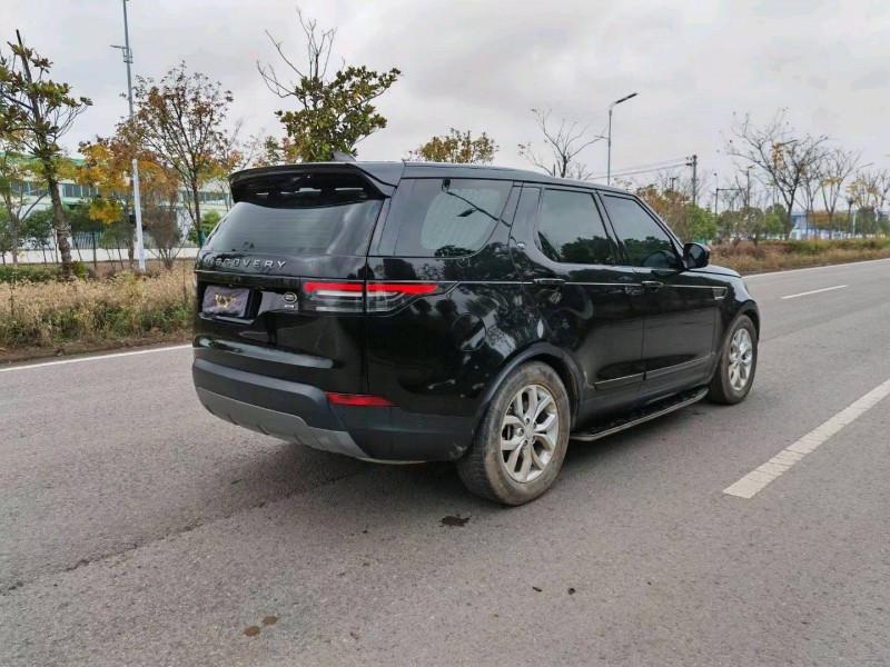 苏州19年路虎发现7