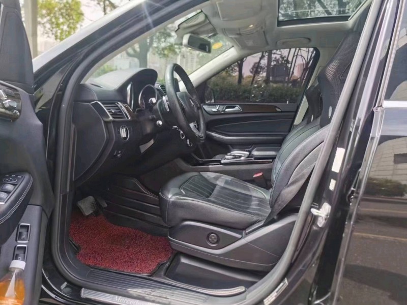 苏州17年奔驰GLS4