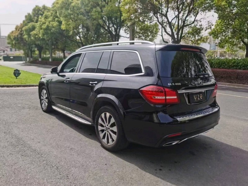 苏州17年奔驰GLS8