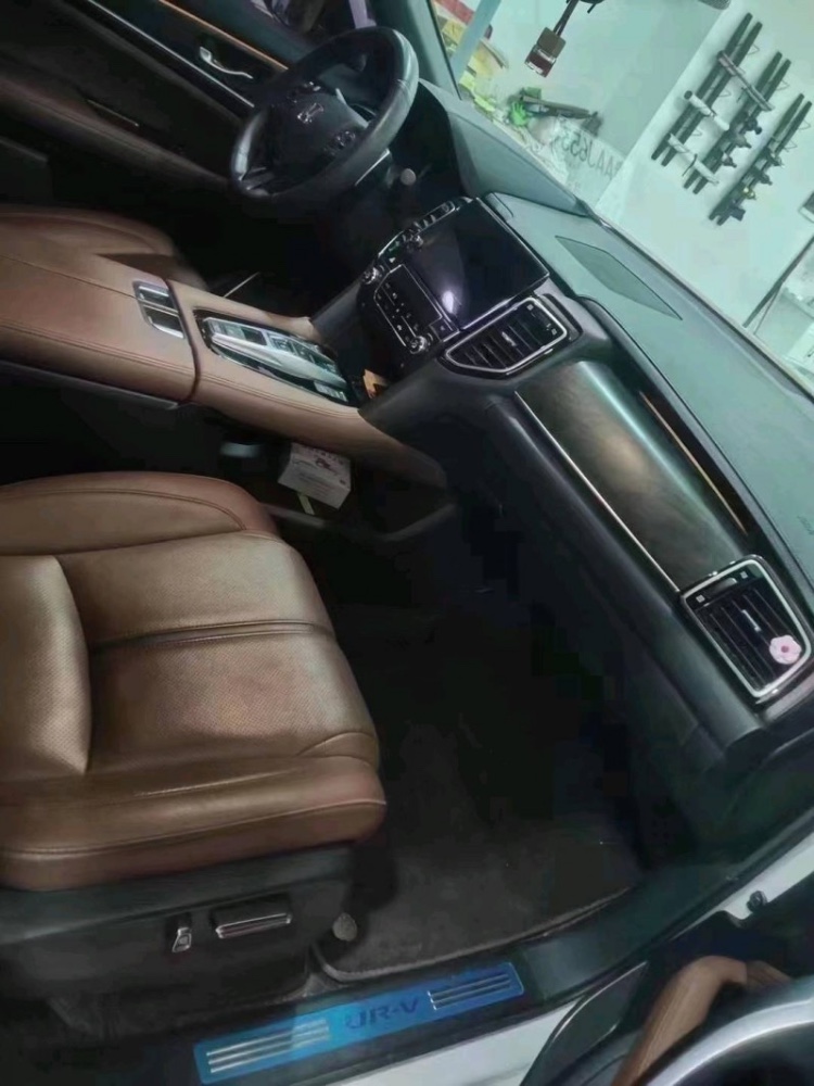 石家庄21年本田URV4