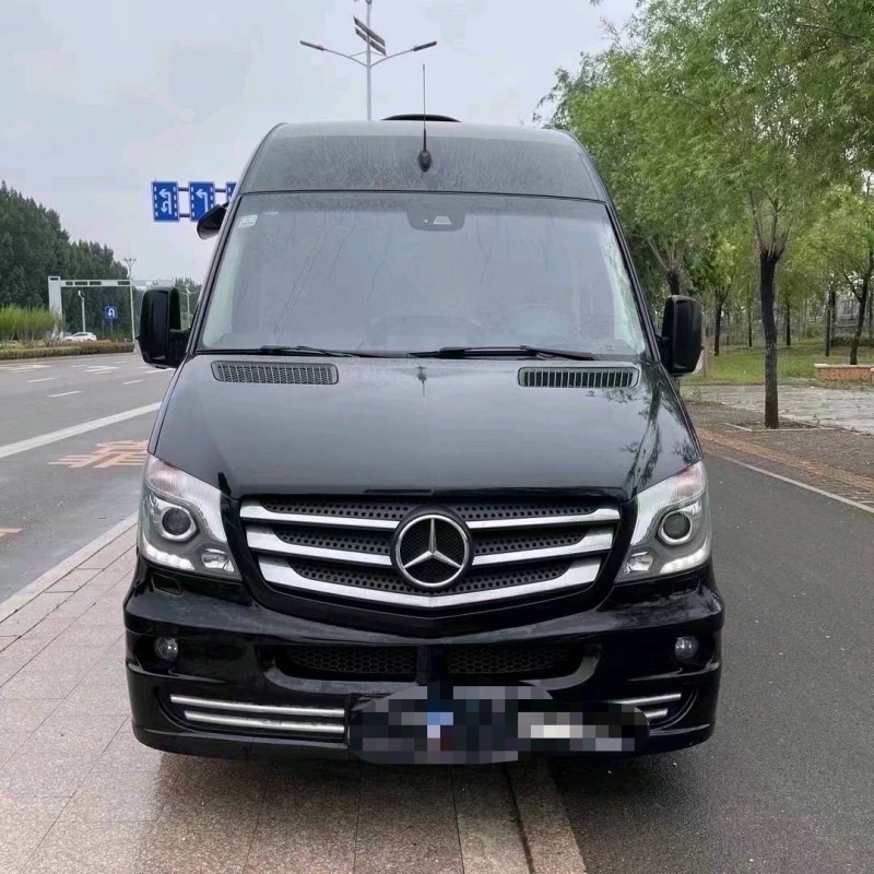 枣庄18年奔驰斯宾特1