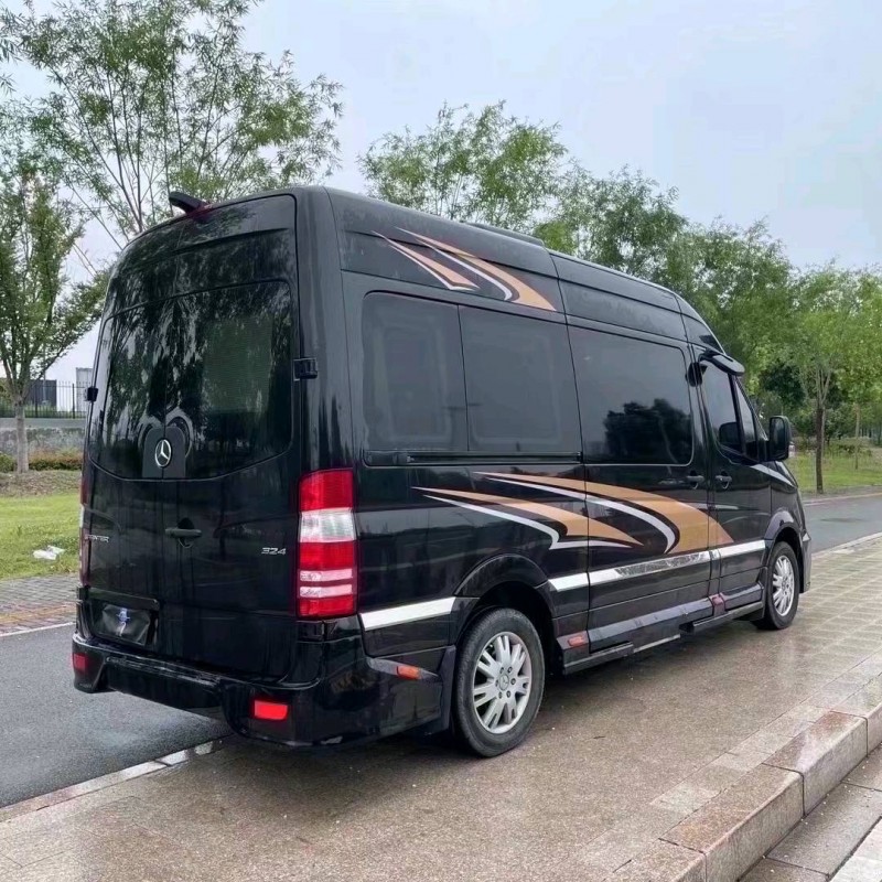 枣庄18年奔驰斯宾特9