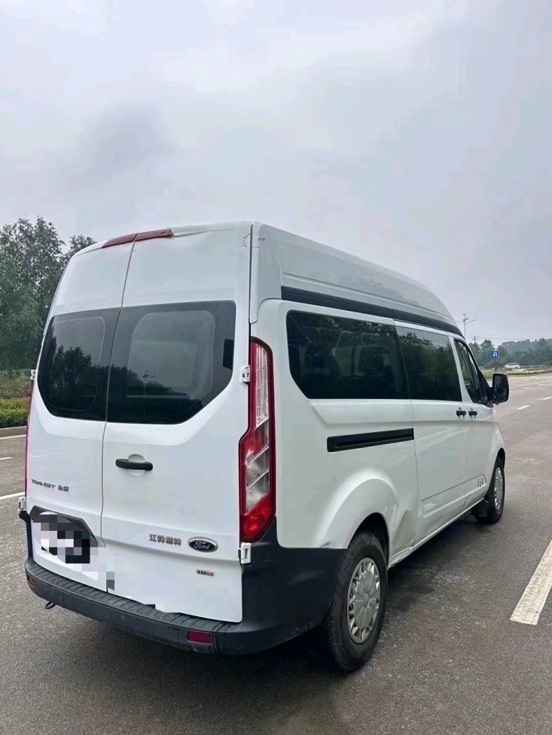 枣庄17年福特全顺8