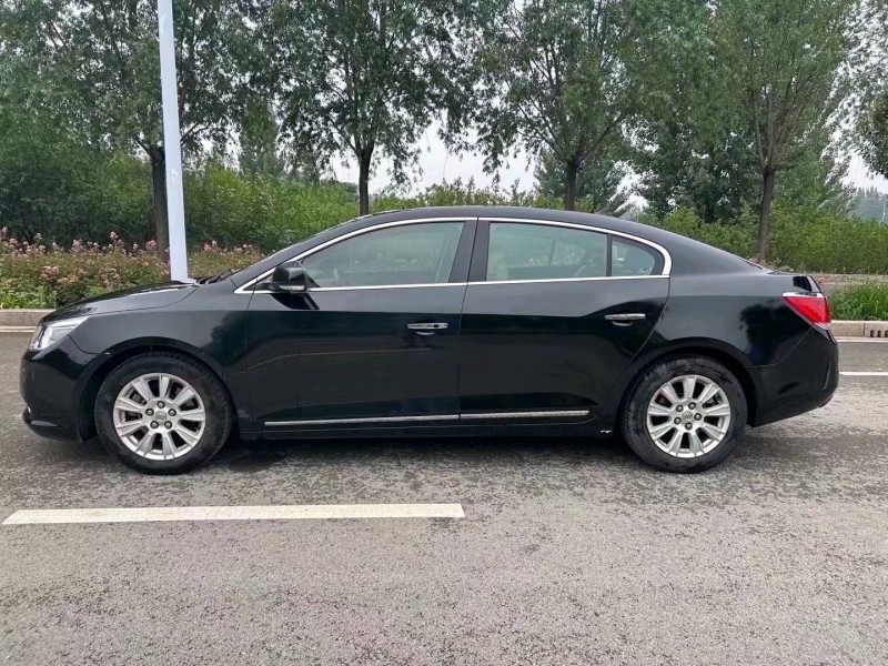 枣庄12年别克君越7