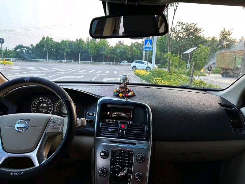 枣庄12年沃尔沃XC606