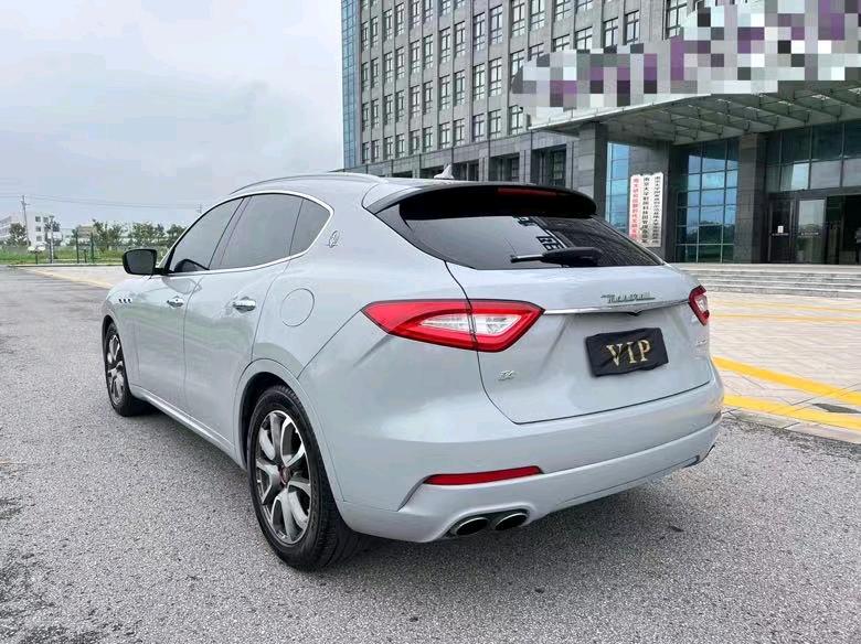 盐城18年玛莎拉蒂Levante9