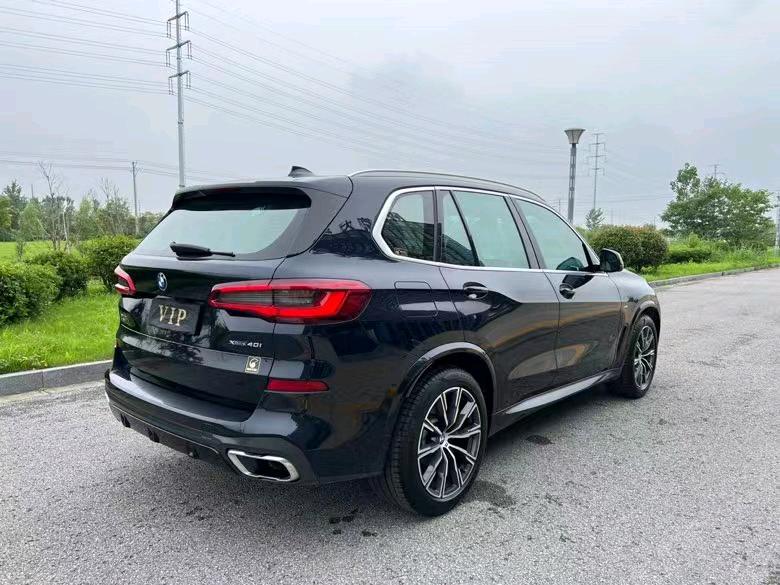盐城19年宝马X58