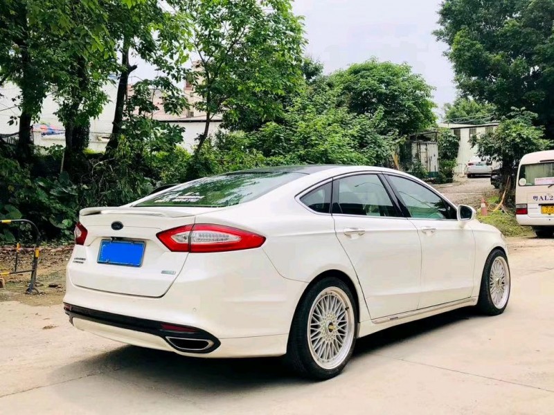 广州14年福特蒙迪欧8