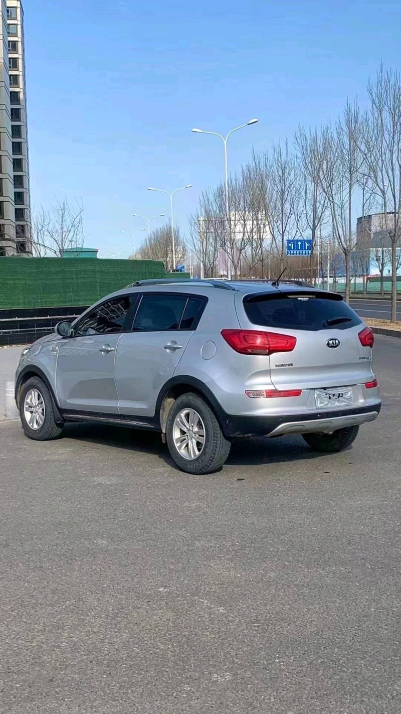 廊坊15年起亚智跑8