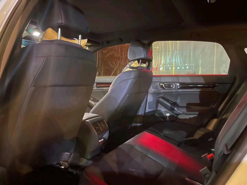 宜昌22年本田思域9