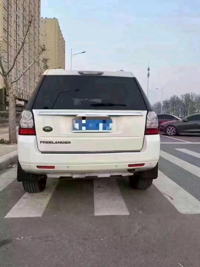 东营12年路虎神行者4