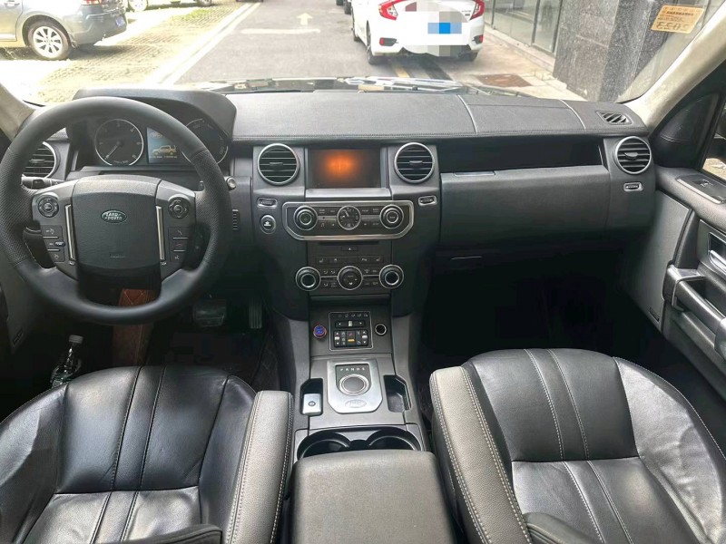 广州13年路虎发现4