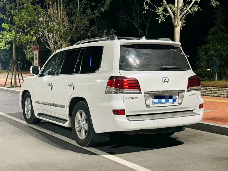 东营15年雷克萨斯LX4
