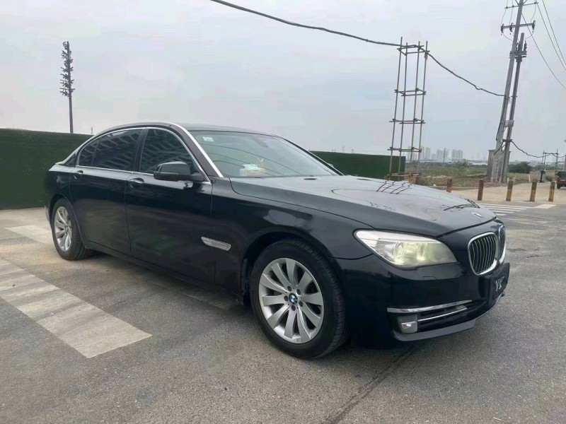 宜昌14年宝马7系3