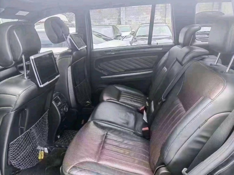 重庆12年奔驰GL8