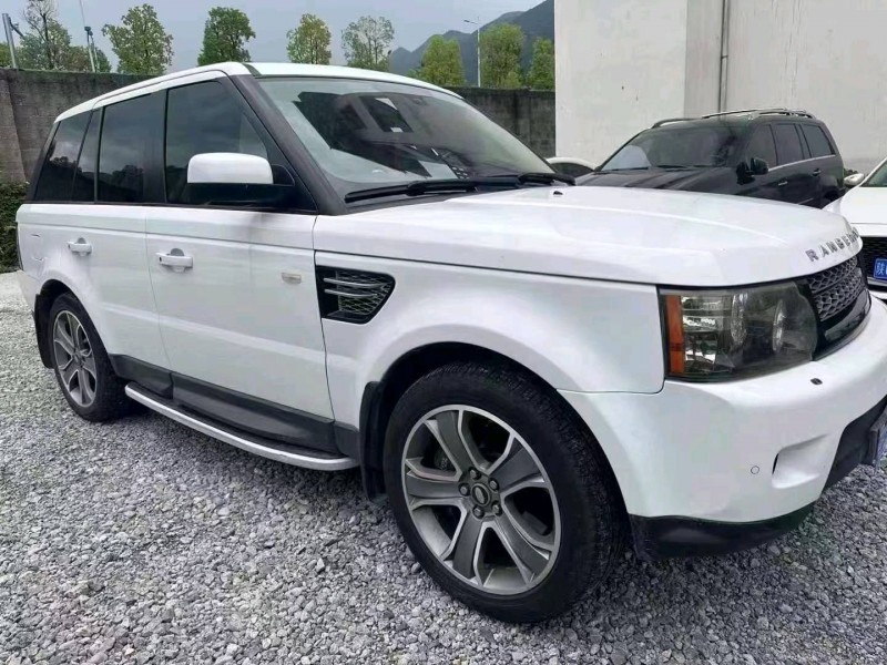 重庆12年路虎揽胜运动3