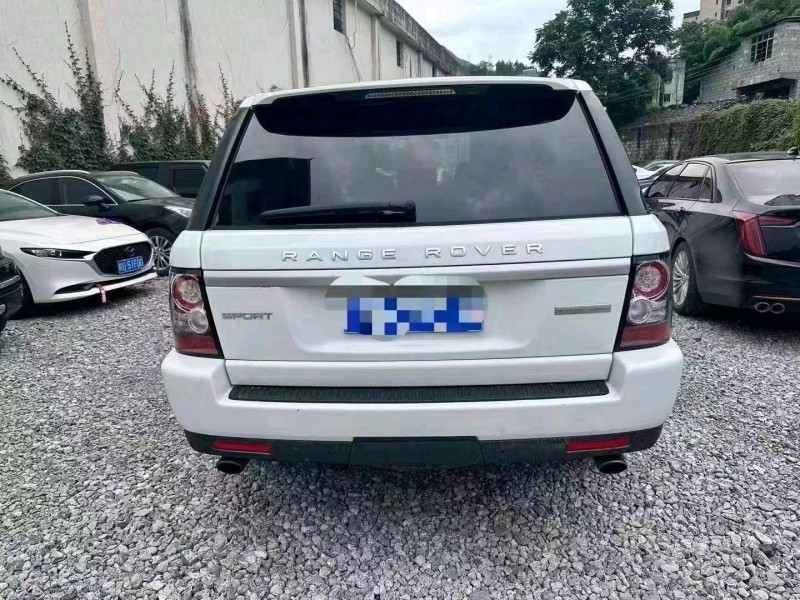 重庆12年路虎揽胜运动7