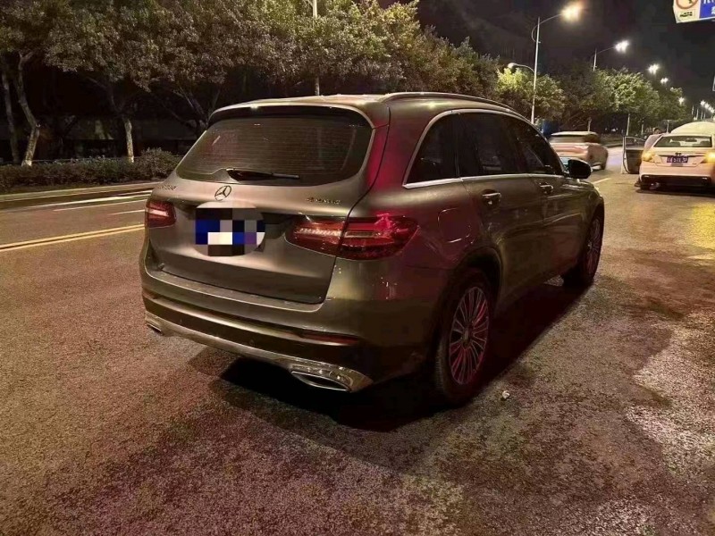 重庆16年奔驰GLC4
