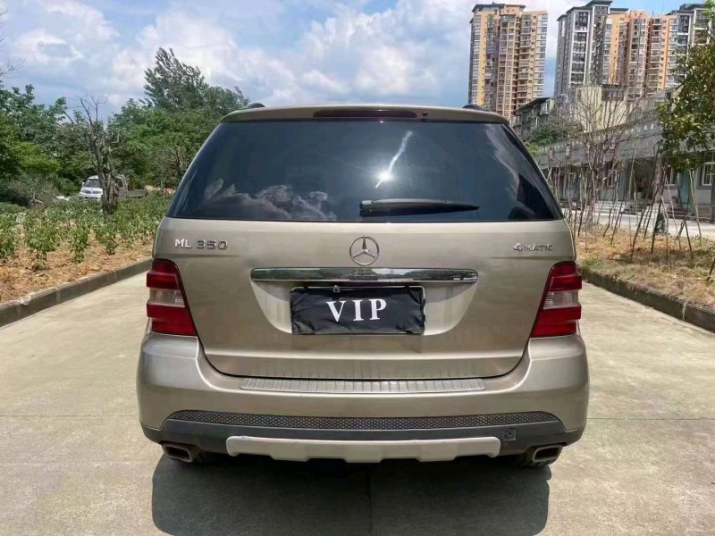 重庆08年奔驰ML9