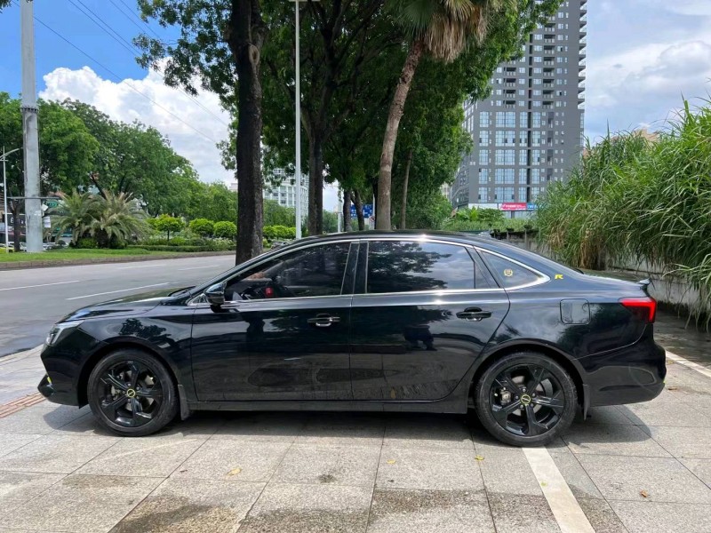 东莞22年荣威i68