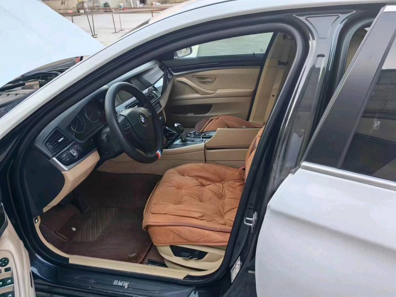 济南12年宝马5系3