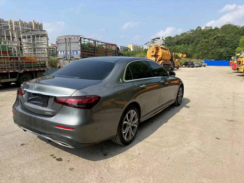 广州21年奔驰E7