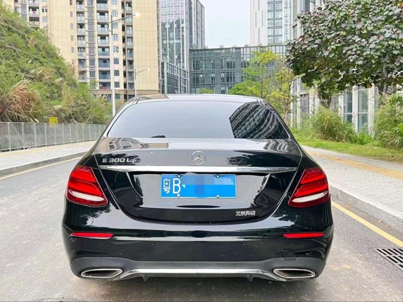 深圳20年奔驰E9