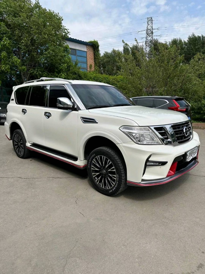 沈阳17年日产途乐3