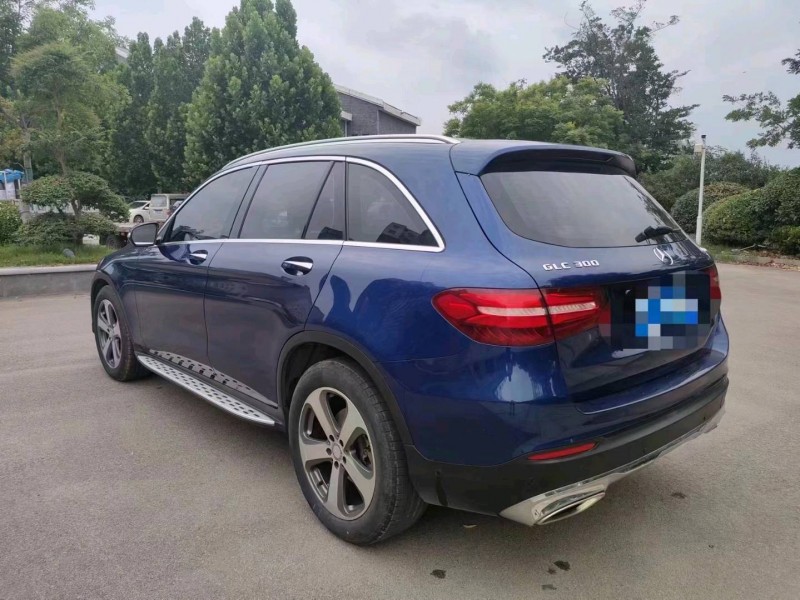 东营16年奔驰GLC3