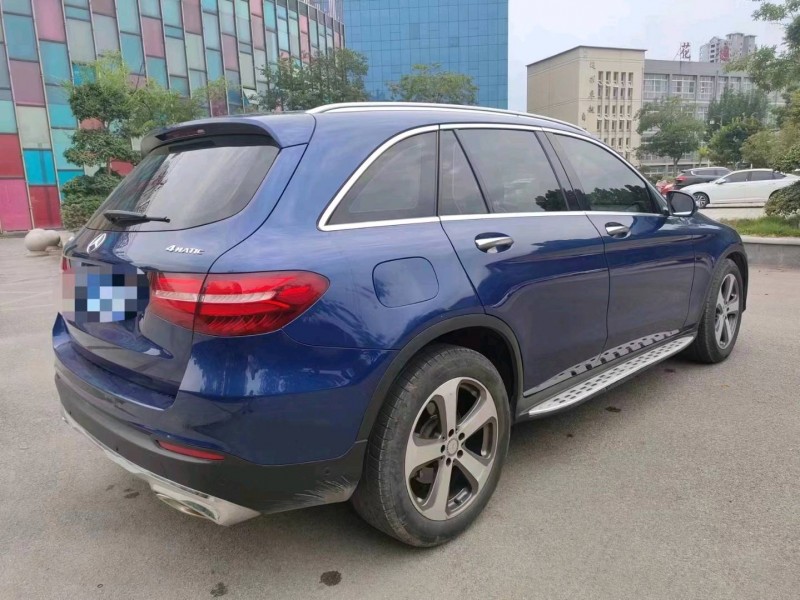 东营16年奔驰GLC7
