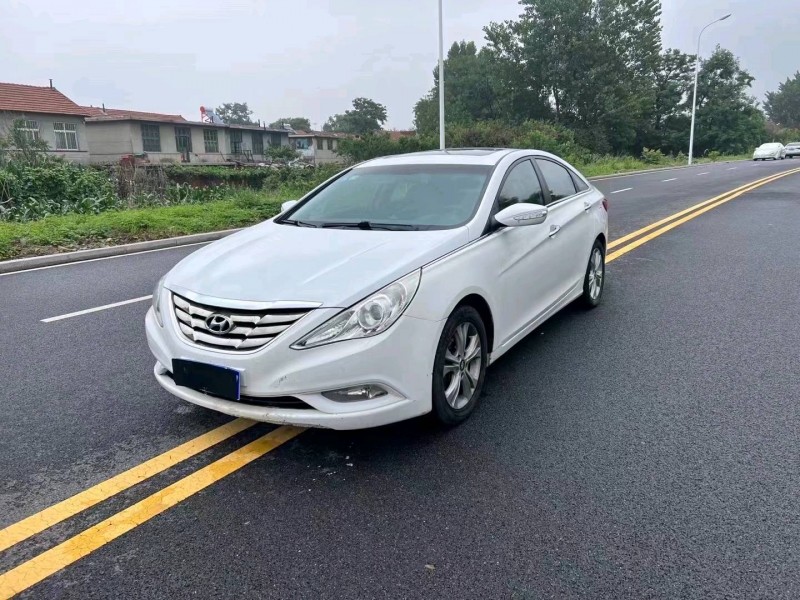 淮南12年现代索纳塔八4