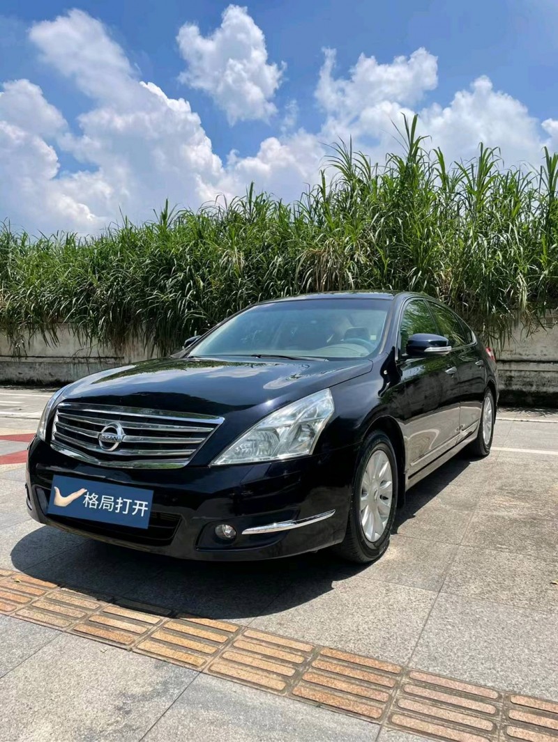 东莞10年日产天籁3