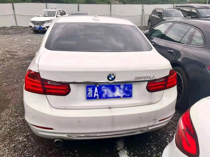 嘉兴14年宝马3系4