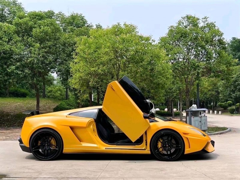 菏澤10年蘭博基尼Gallardo2