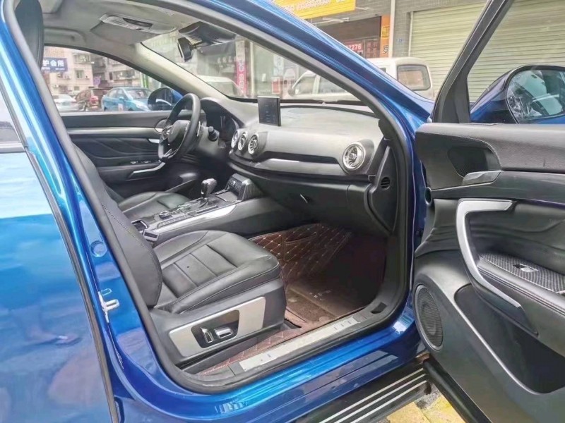 珠海17年長城汽車WEY VV75