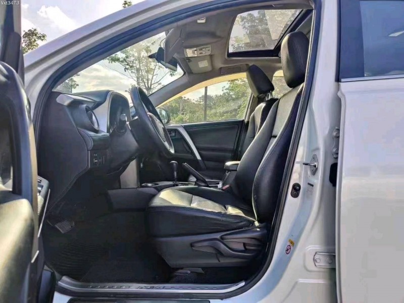 珠海16年丰田RAV4荣放4