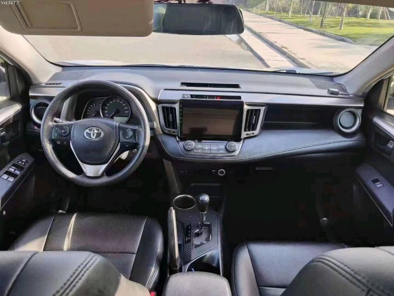 珠海16年丰田RAV4荣放9
