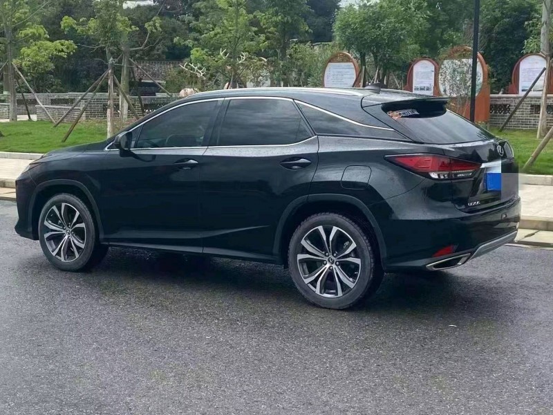 珠海21年雷克萨斯RX8