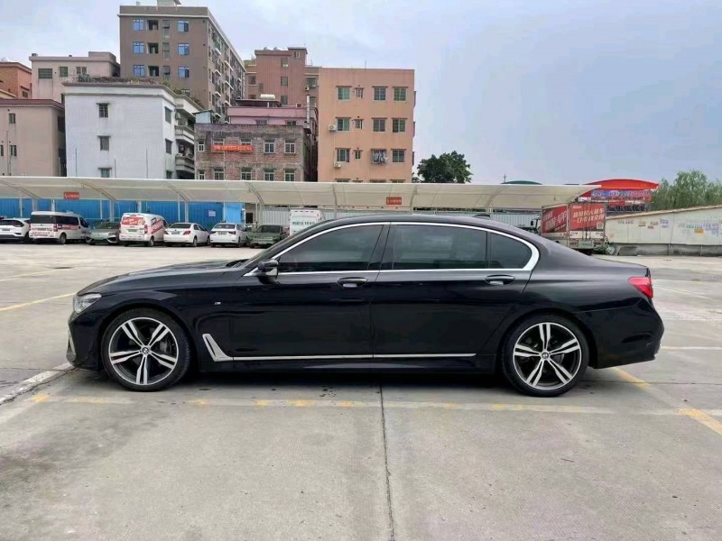 珠海18年宝马7系8