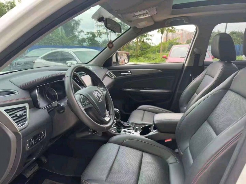 珠海18年长安汽车CS756