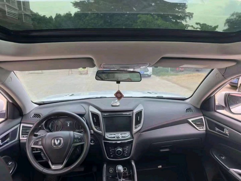 珠海18年长安汽车CS758