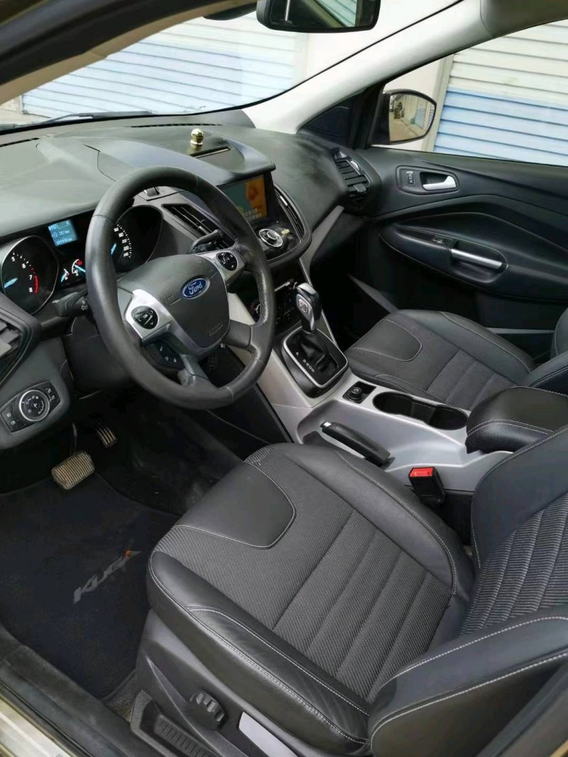 东营16年福特翼虎7