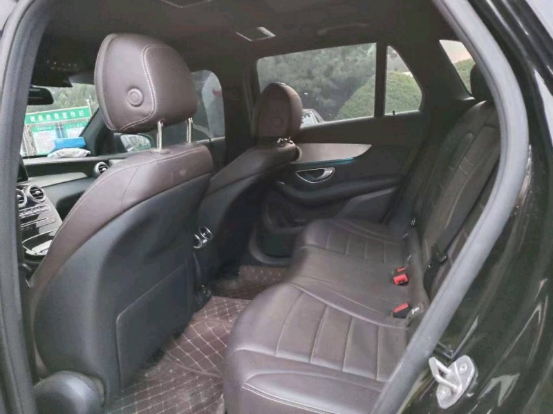 枣庄19年奔驰GLC7