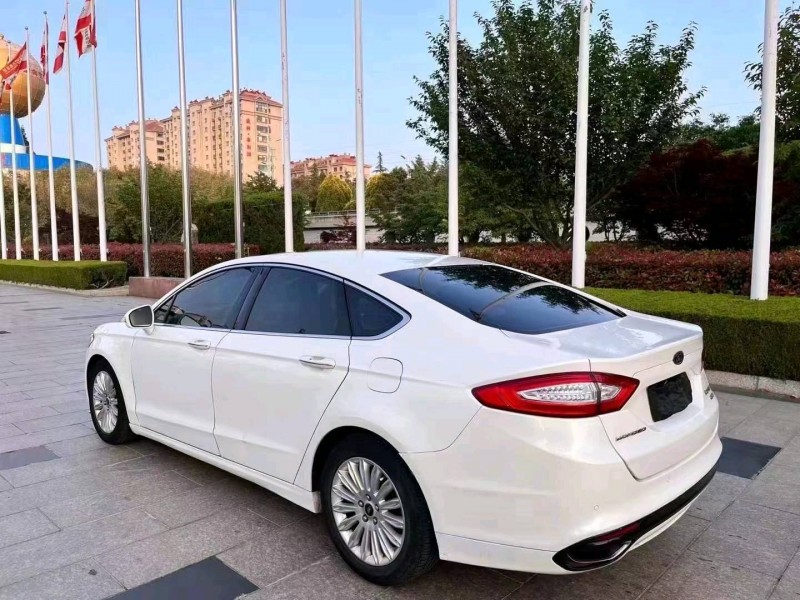 东营15年福特蒙迪欧8