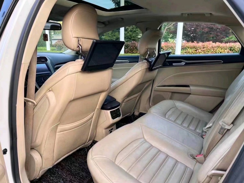 东营15年福特蒙迪欧9