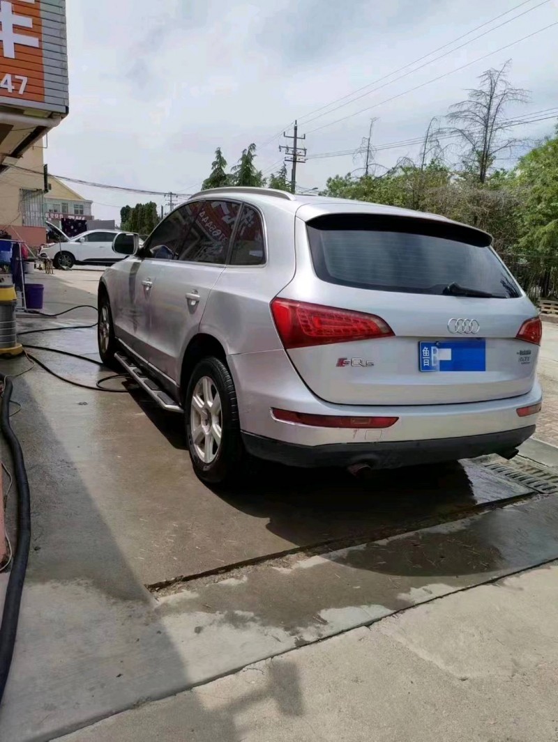 东营10年奥迪Q53
