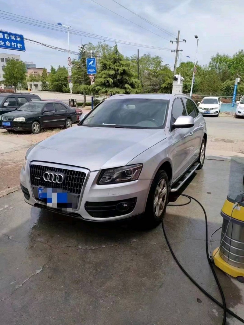 东营10年奥迪Q56