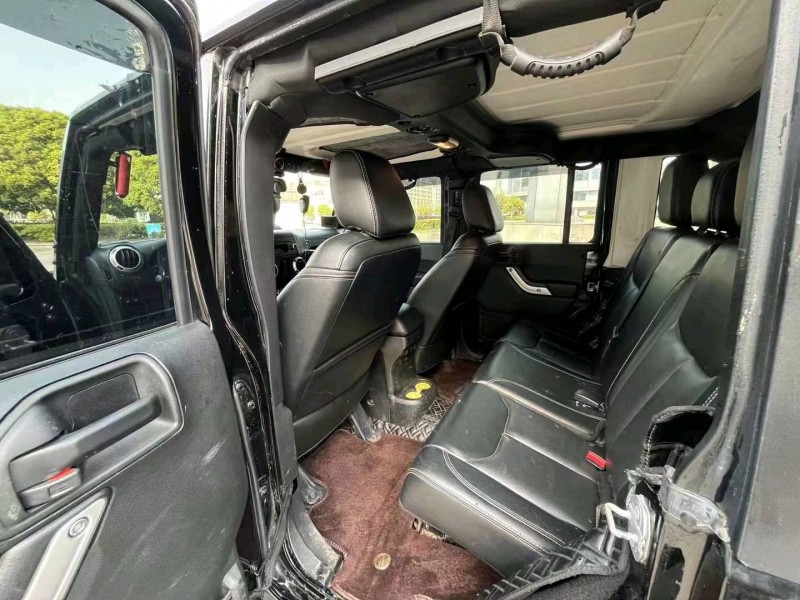 嘉兴19年Jeep牧马人4